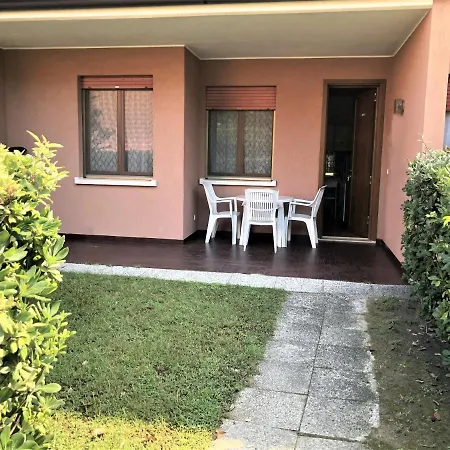 Villaggio Azzurro - *
